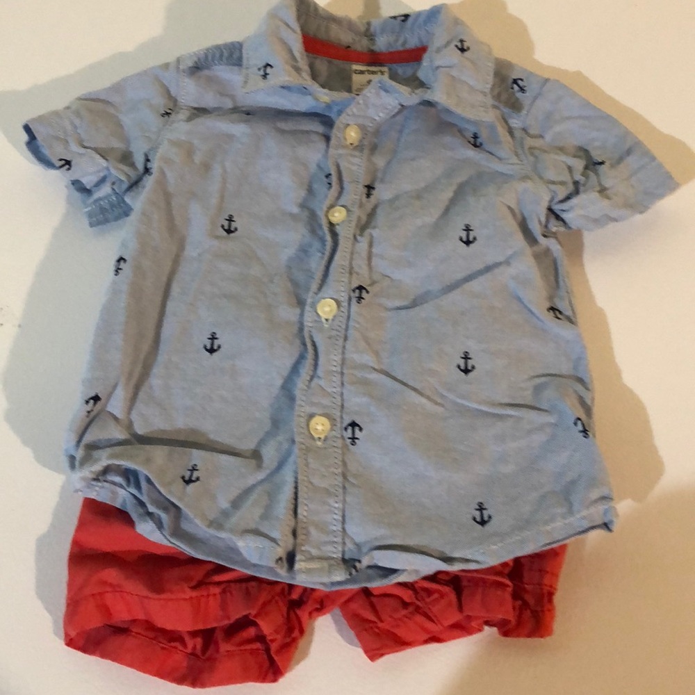 Carter’s summer outfit. Size 6montha